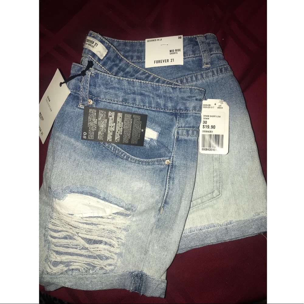 Mid-Rise Shorts